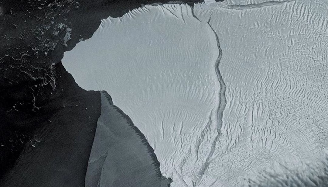 Ada büyüklüğünde buz dağı Antarktika kıtasından ayrıldı
