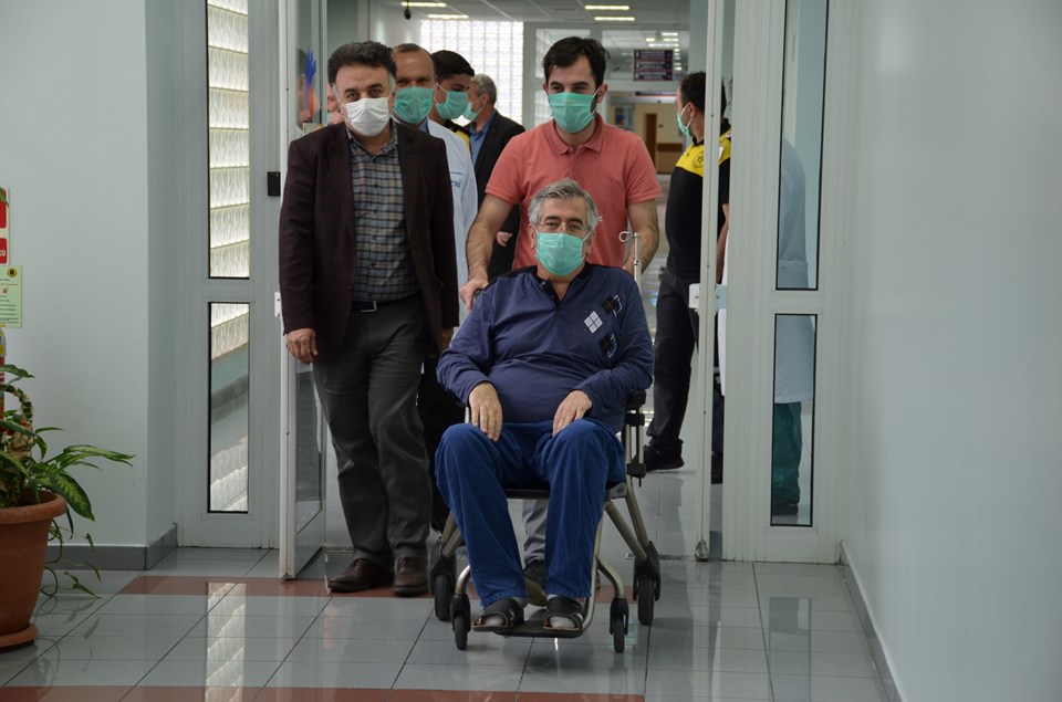 Türkiye'de ilk plazma tedavisi uygulanan hasta taburcu edildi - 2