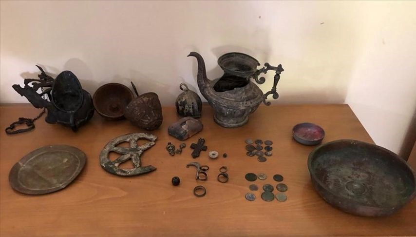 3 milyon lira değerinde tarihi eser ele geçirildi: 2 gözaltı