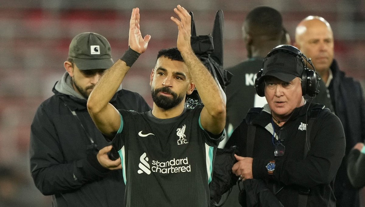 Liverpool geriden geldi: Zirvede puan farkı 8'e çıktı!