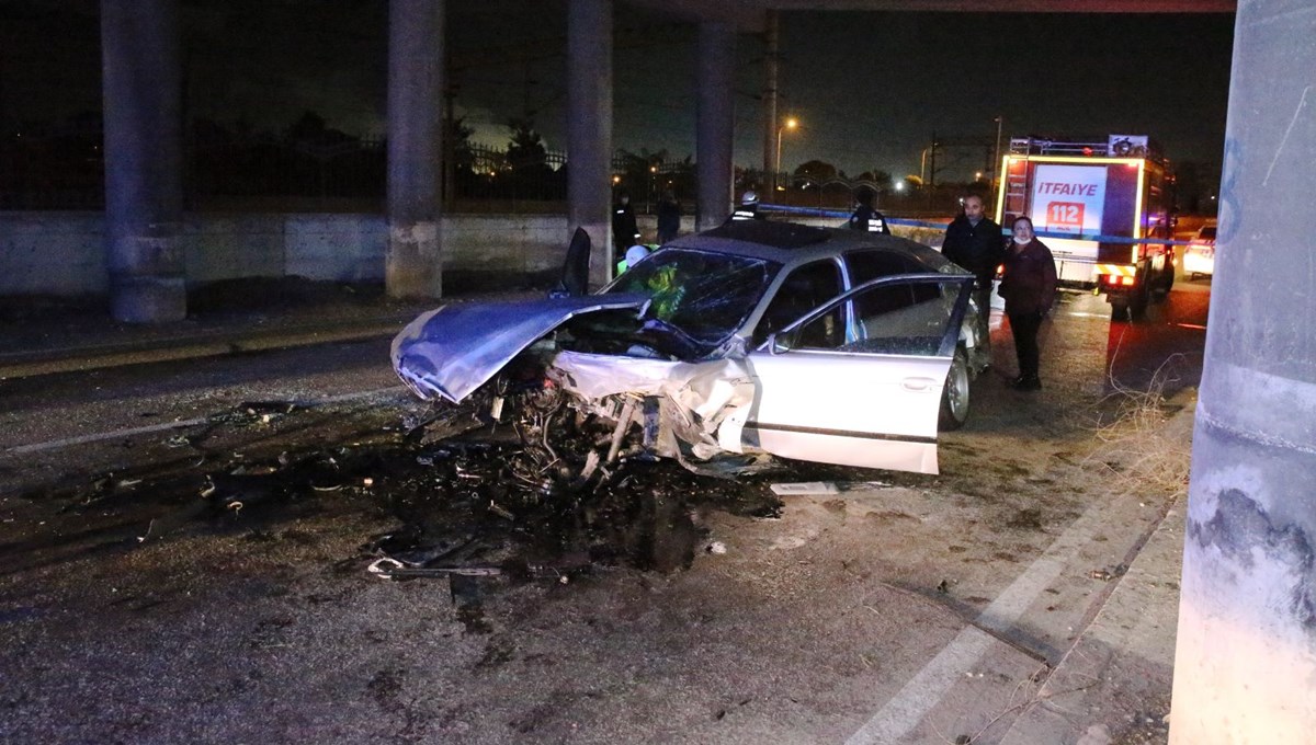 Eskişehir'de otomobil köprüden alt yola düştü: 1 ölü, 3 yaralı