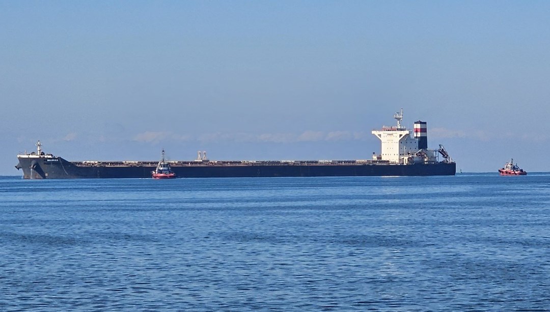 Zonguldak'ta kargo gemisi karaya oturdu