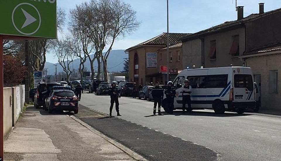Fransa'da rehin krizi sona erdi: 3 ölü, 16 yaralı - 1