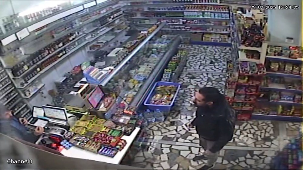 Cezaevi Kaçağı Markette Kabus Estirdi: Bıçak ve Mermerle Terör! 72 M8pEUzD5FkeJtYuLa qacQ