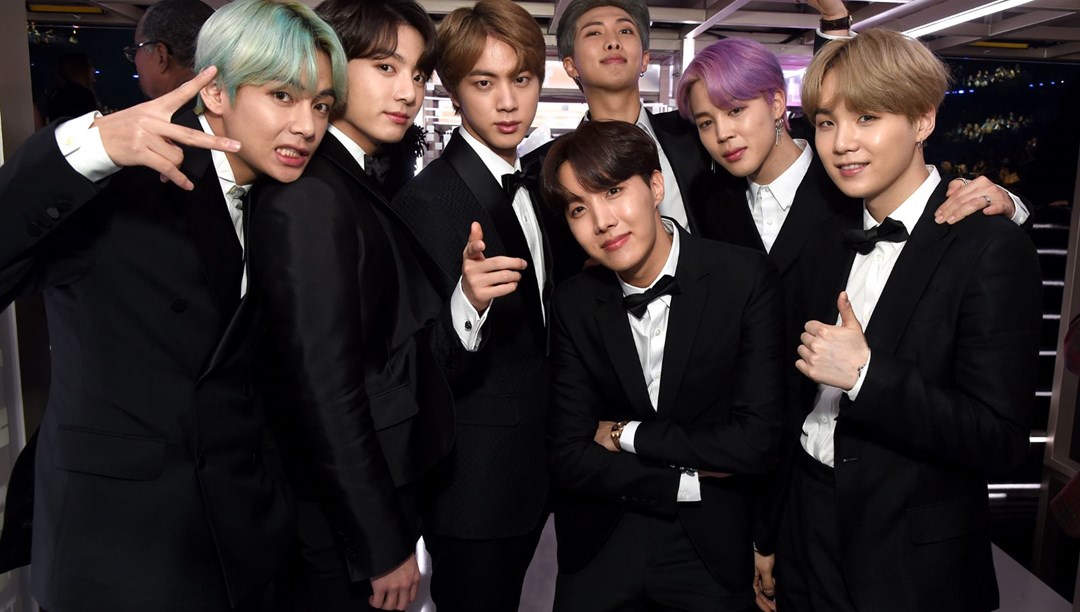 BTS yeni şarkısı Dynamite'la rekor kırdı Yarım saatte 12