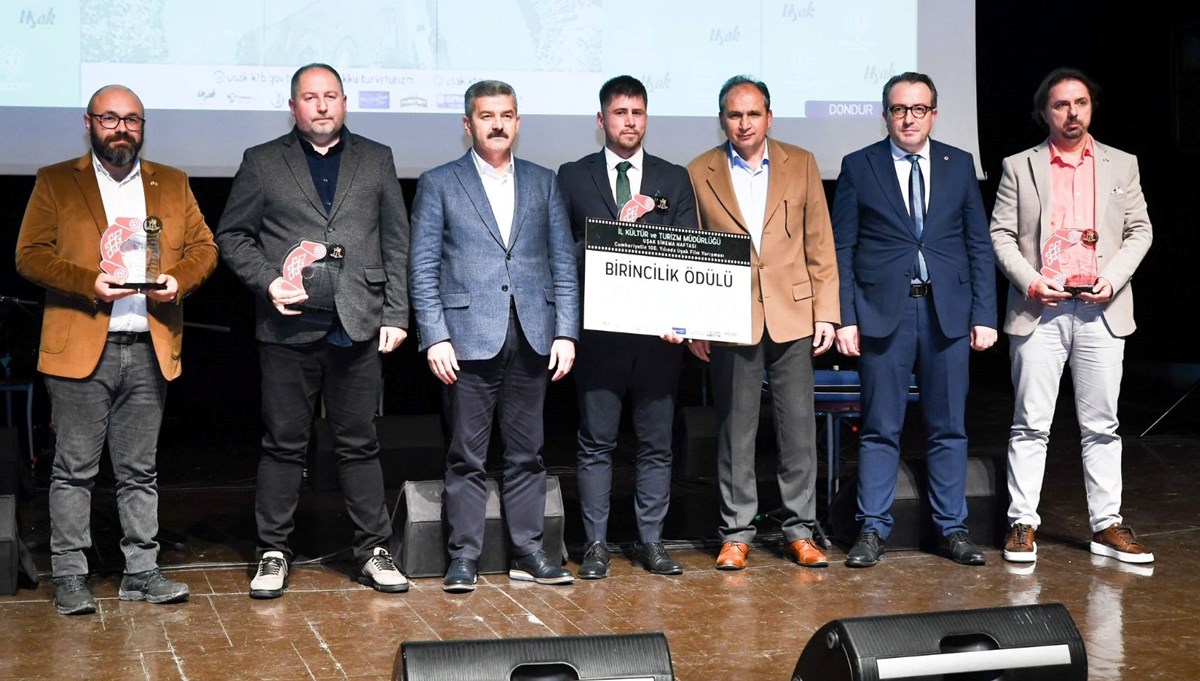Uşak Film Yarışması'nda ödüller sahiplerini buldu Uşak Film Yarışması'nda ödüller sahiplerini buldu