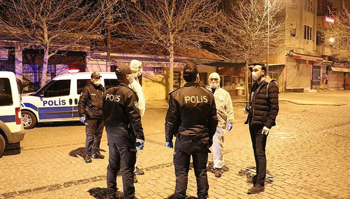 Denizli'de silahlı saldırı: Baba yaralandı, oğlu yaşamını yitirdi