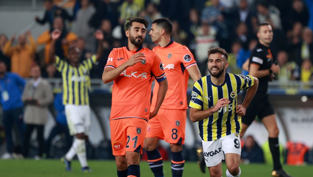 Başakşehir, ligdeki ikinci yenilgisini Kadıköy'de yaşadı