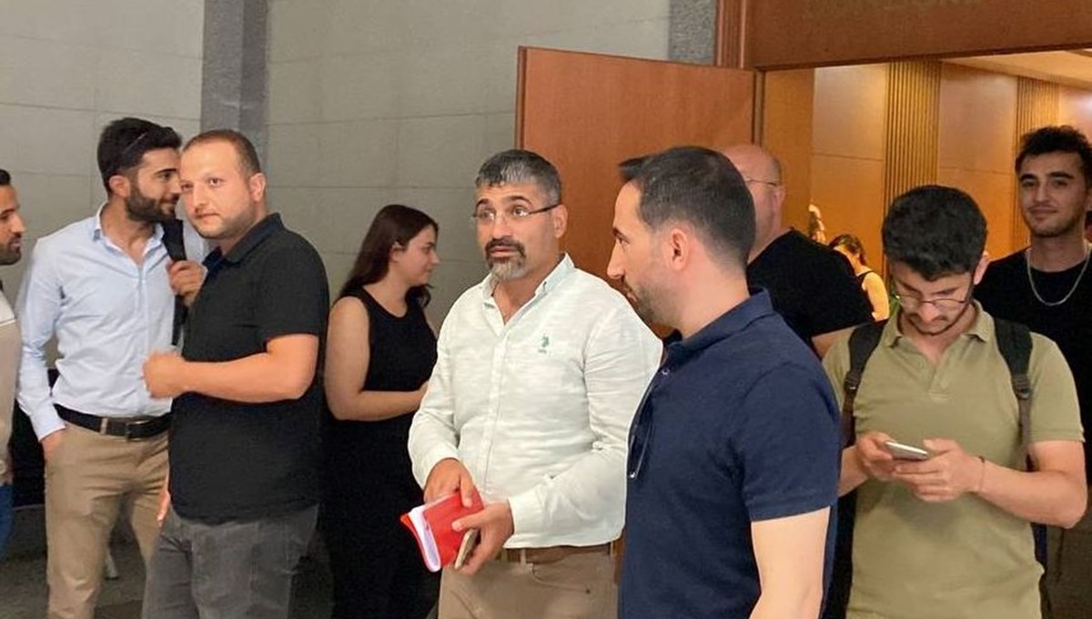 PKK elebaşı Öcalan'ın avukatlığını yapan 8 sanığın yargılandığı davada karar PKK elebaşı Öcalan'ın avukatlığını yapan 8 sanığın yargılandığı davada karar