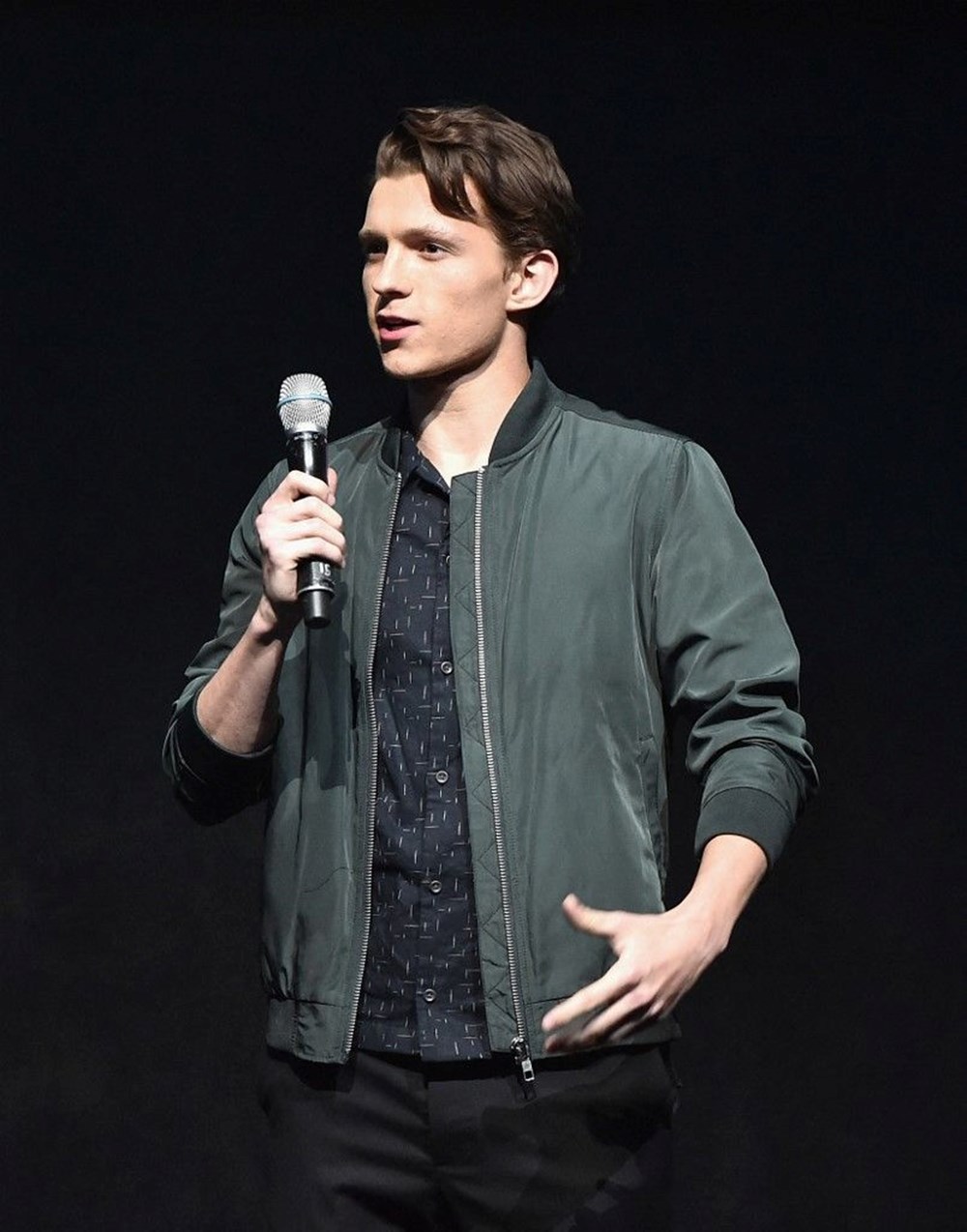 Yeni Örümcek Adam filmine geri sayım: Tom Holland setten paylaştı - 4