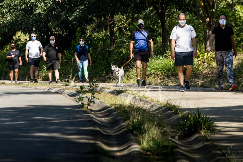 Dünyada corona virüs nedeniyle her 15 saniyede bir kişiölüyor - 5