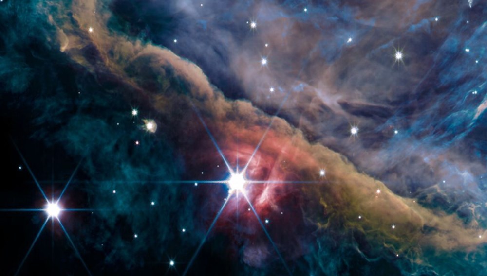 NASA yeni fotoğraflar paylaştı: Evrenin sırları aydınlanıyor - 25