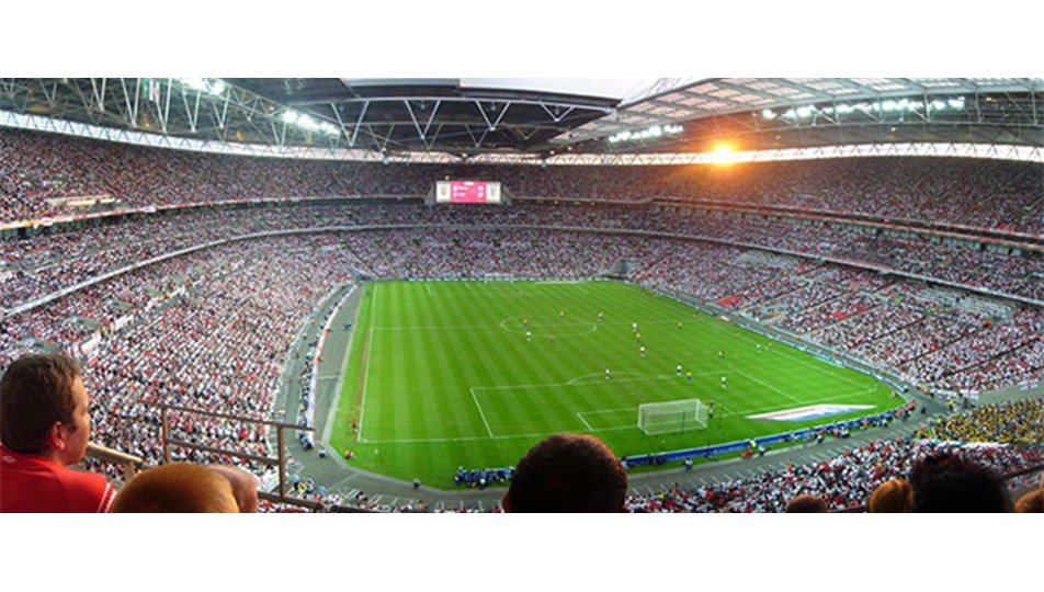 Londra Euro 2020'de tek kaldı