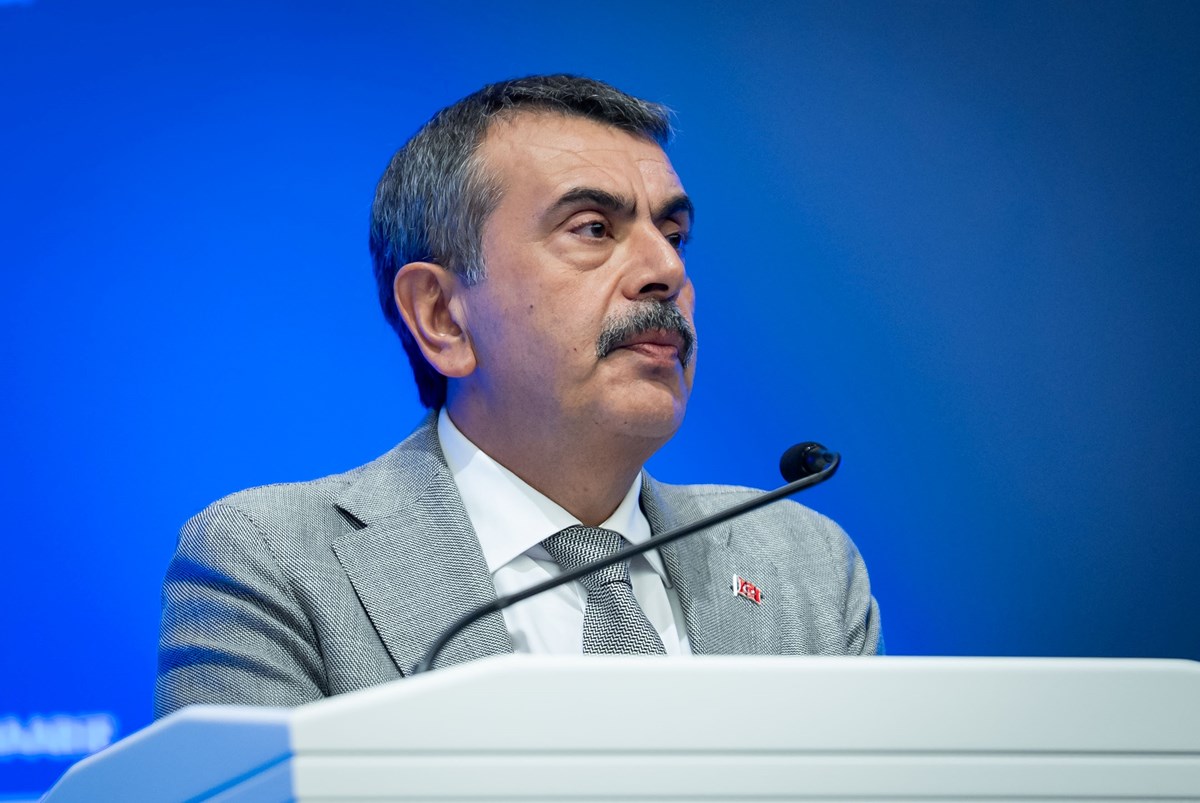 Bakan Tekin, Türkiye Yüzyılı Maarif Modeli ile özgür düşünen bireyleri güvence altına aldıklarını vurguladı. Bakan Tekin, Türkiye Yüzyılı Maarif Modeli ile özgür düşünen bireyleri güvence altına aldıklarını vurguladı.