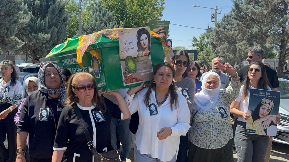 Ses sanatçısı Ayşe Şan'ın vasiyeti 29 yıl sonra yerine getirildi - 2