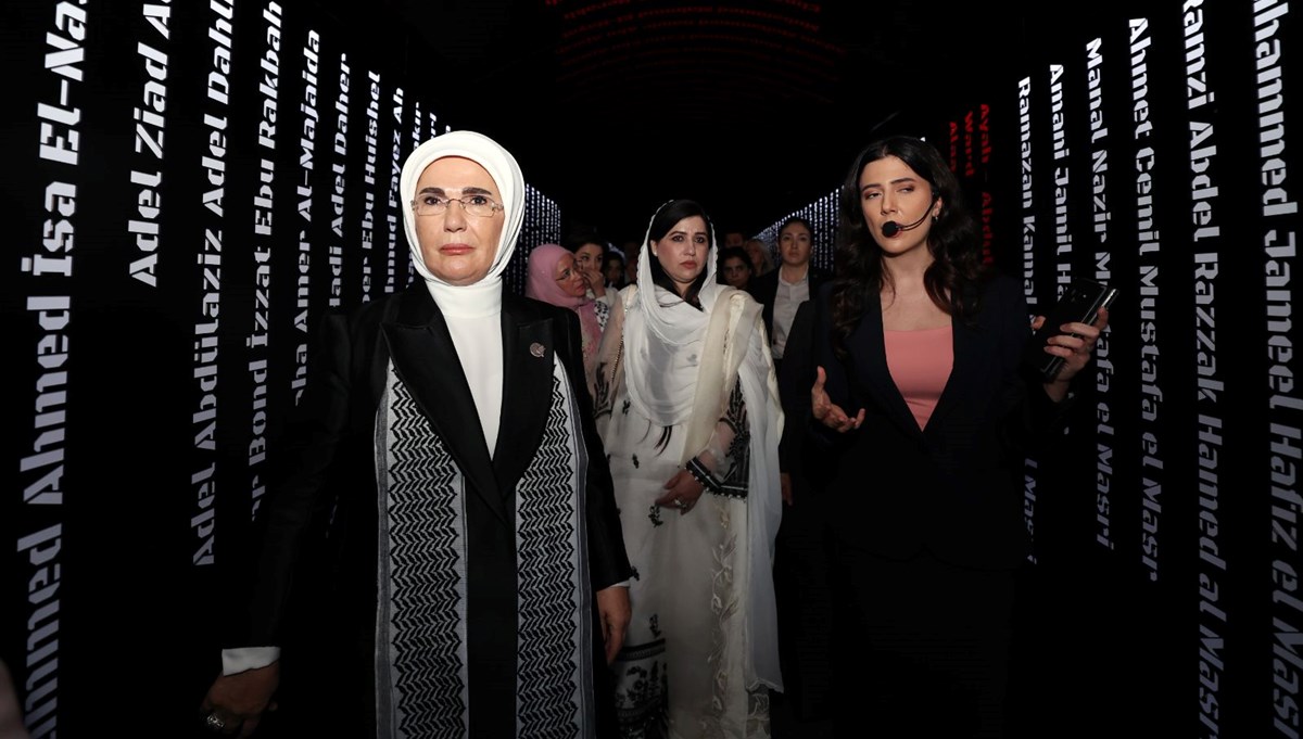 Filistin İçin Tek Yürek Zirvesi | Emine Erdoğan: Hiçbir ideoloji bir masumun canından değerli değildir Filistin İçin Tek Yürek Zirvesi | Emine Erdoğan: Hiçbir ideoloji bir masumun canından değerli değildir