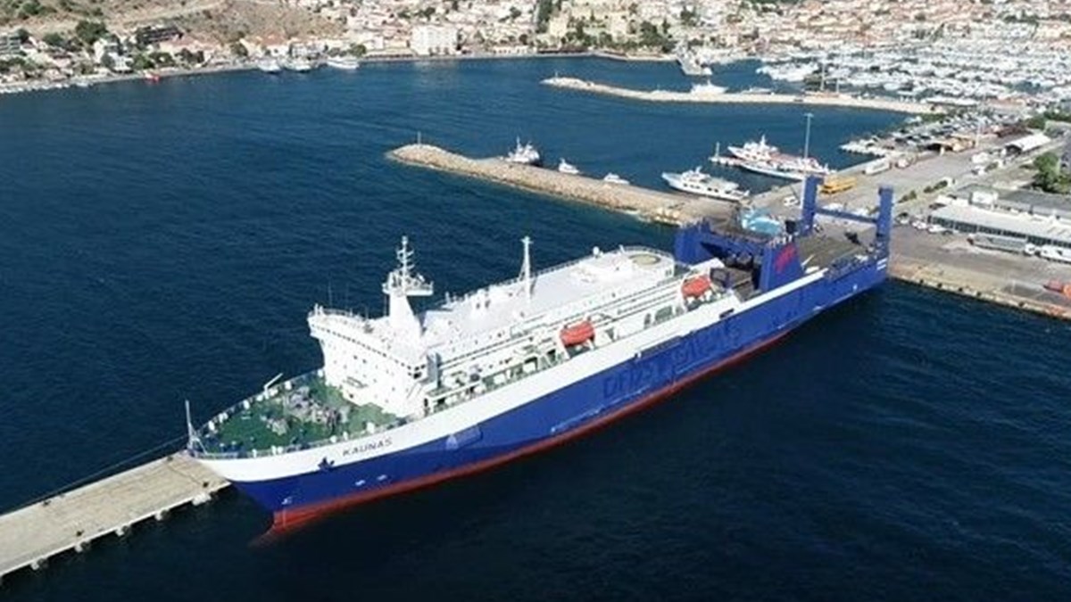 Cesme Atina Feribot Seferleri Sona Erdi Ntv