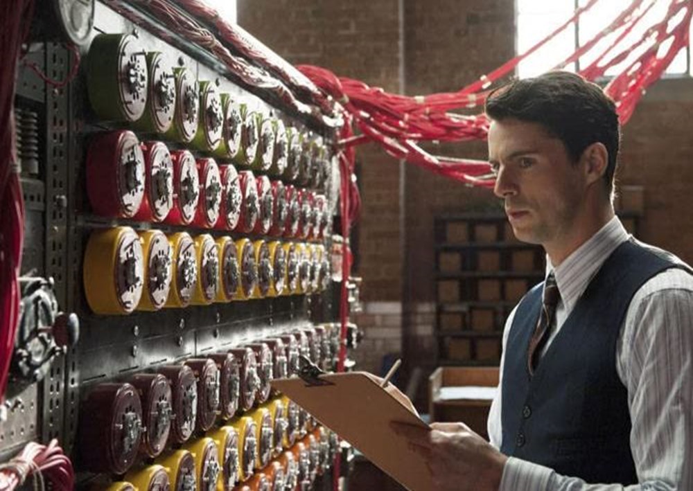 Dermot Turing: Enigma amcamı yanlış tanıttı - 8