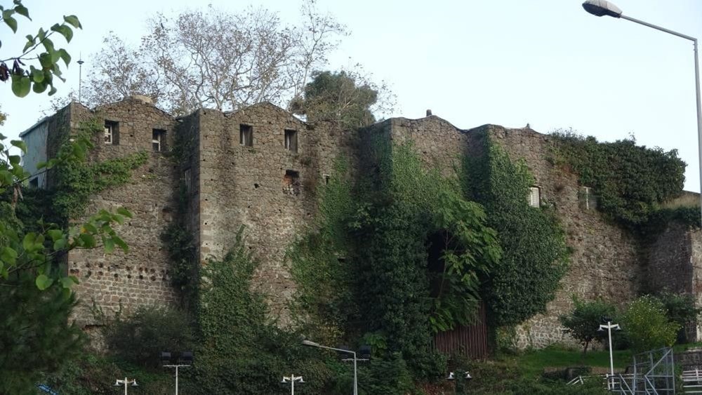 700-year-old castle inherited from the Ottoman governor's grandfather - 11