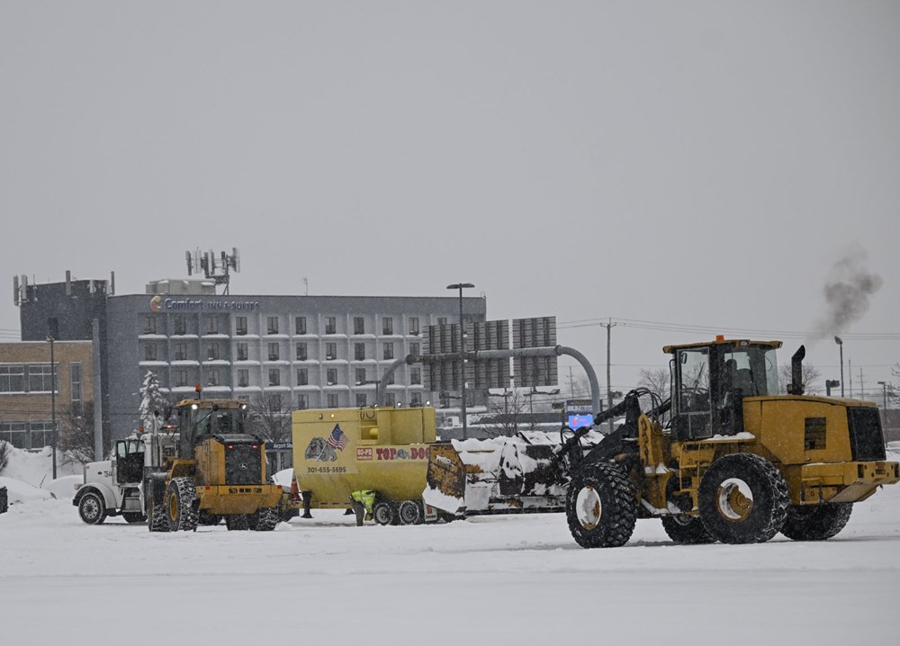 ABD'de hayat durdu: Kar fırtınası hava ve kara trafiğini felç etti - 22