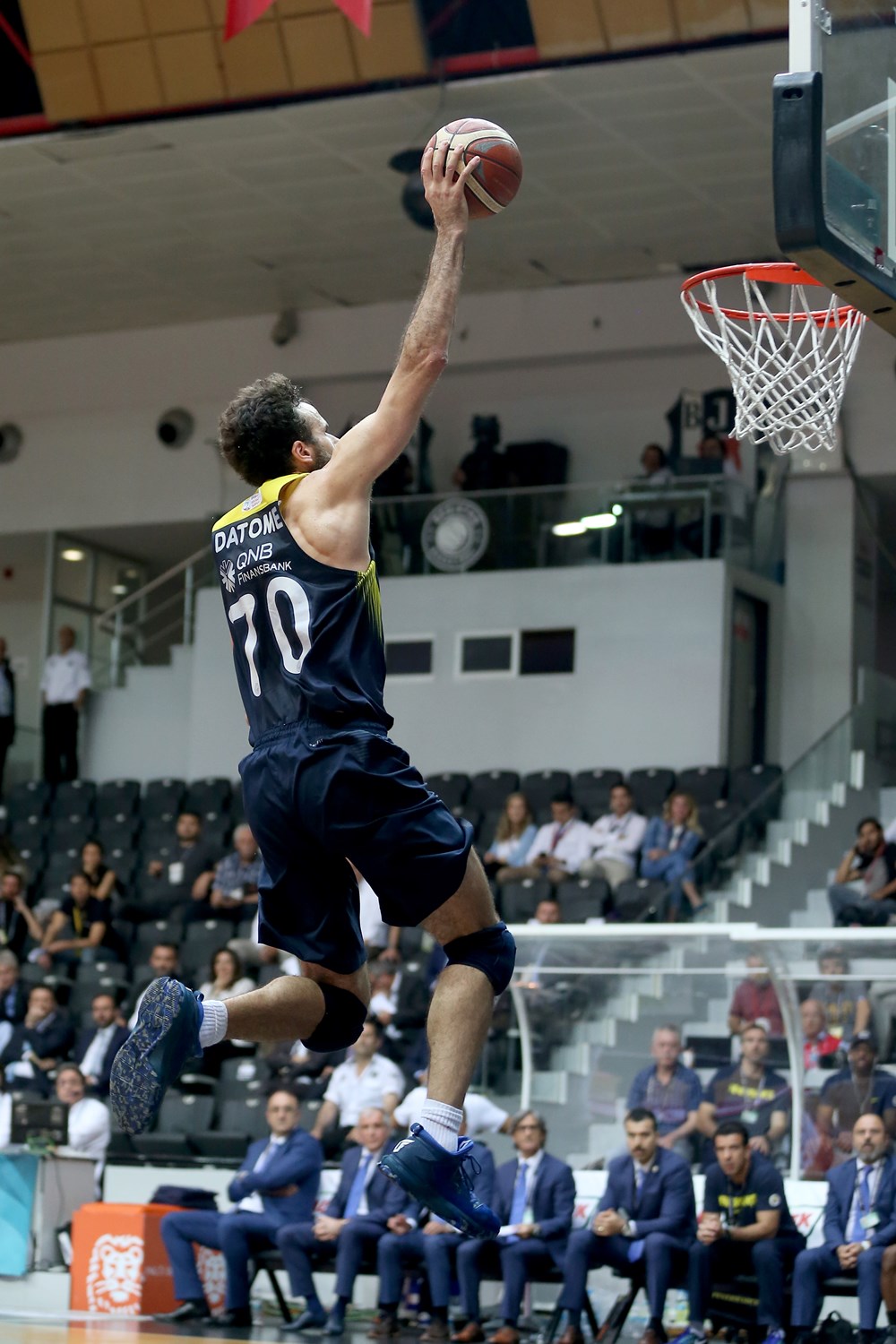 Spor Toto Basketbol Süper Ligi 20162017 sezonu şampiyonu Fenerbahçe