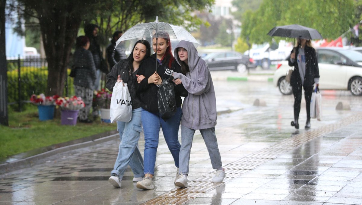 Kırklareli'nde sağanak etkili oldu