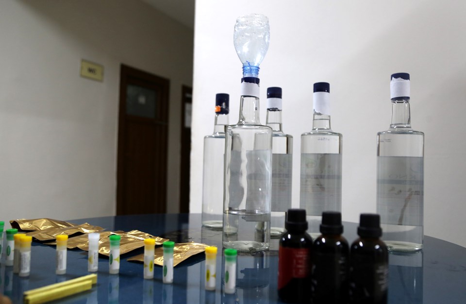 Mersin’deki metil alkol zehirlenmesine 6 gözaltı (Ölenlerin sayısı 7’ye çıktı) - 1