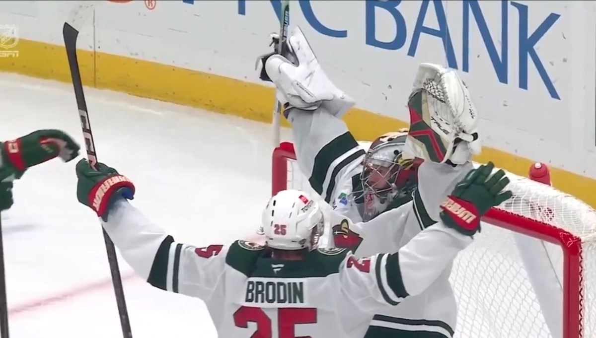 Gustavsson, Amerikan Buz Hokeyi Ligi tarihine geçti Gustavsson, Amerikan Buz Hokeyi Ligi tarihine geçti