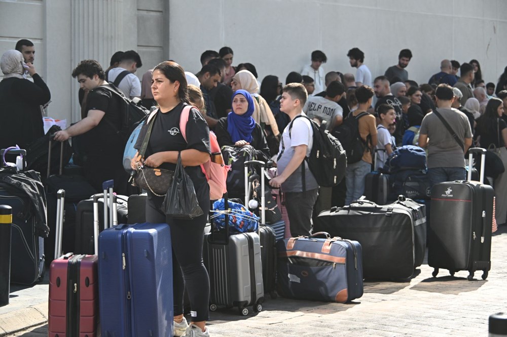 Lübnan'dan SAT destekli tahliye operasyonu: Gemiler Beyrut'tan yola çıktı - 9