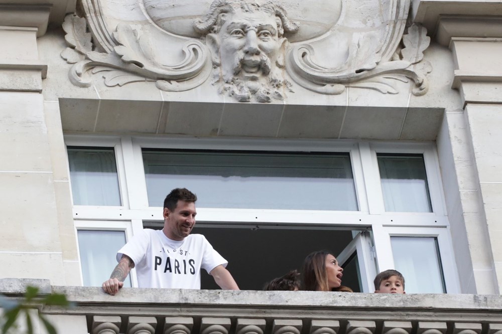 Lionel Messi mengambil tindakan untuk bergerak setelah pencurian di hotelnya - 8