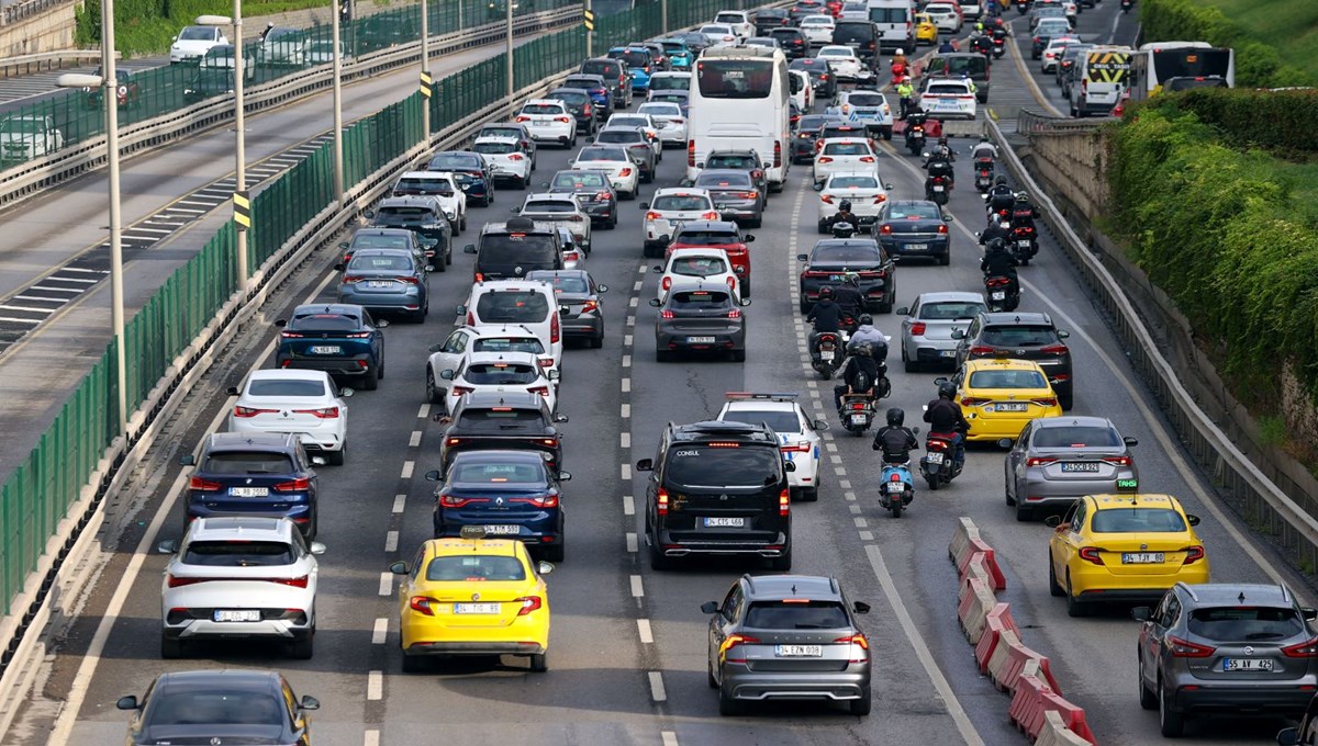 Anadolu Yakası'nda trafik durdu