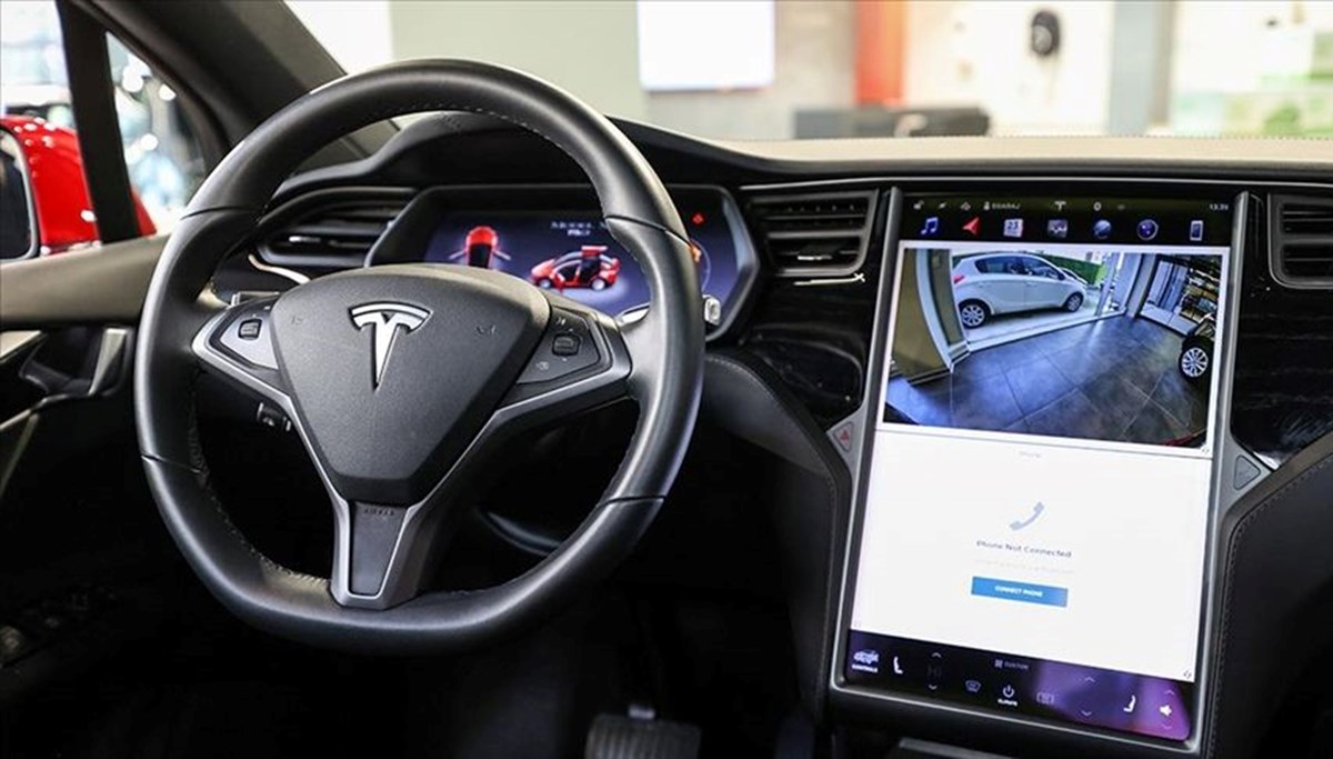 Tesla'nın satışları düşüyor