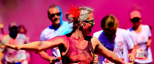 Moskova'da ''2019 Color Run'' maratonu düzenlendi