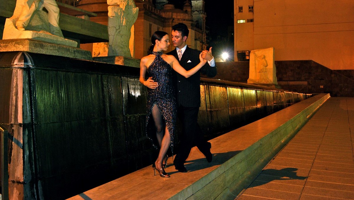 Cemal Reşit Rey'de tango akşamı Cemal Reşit Rey'de tango akşamı