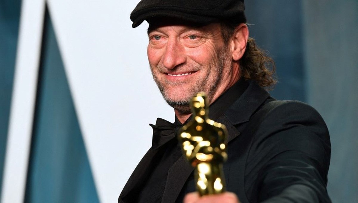 Troy Kotsur'un hem otomobili hem Oscar ödülü çalındı
