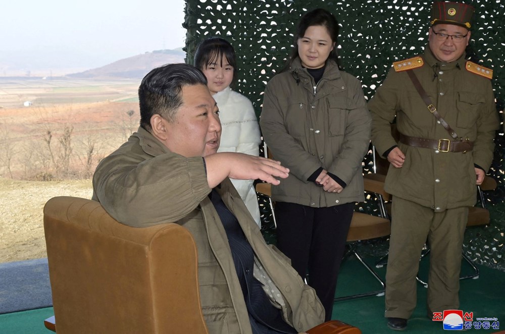 Kuzey Kore lideri Kim Jong-un, ilk defa kızıyla görüntülendi - 5