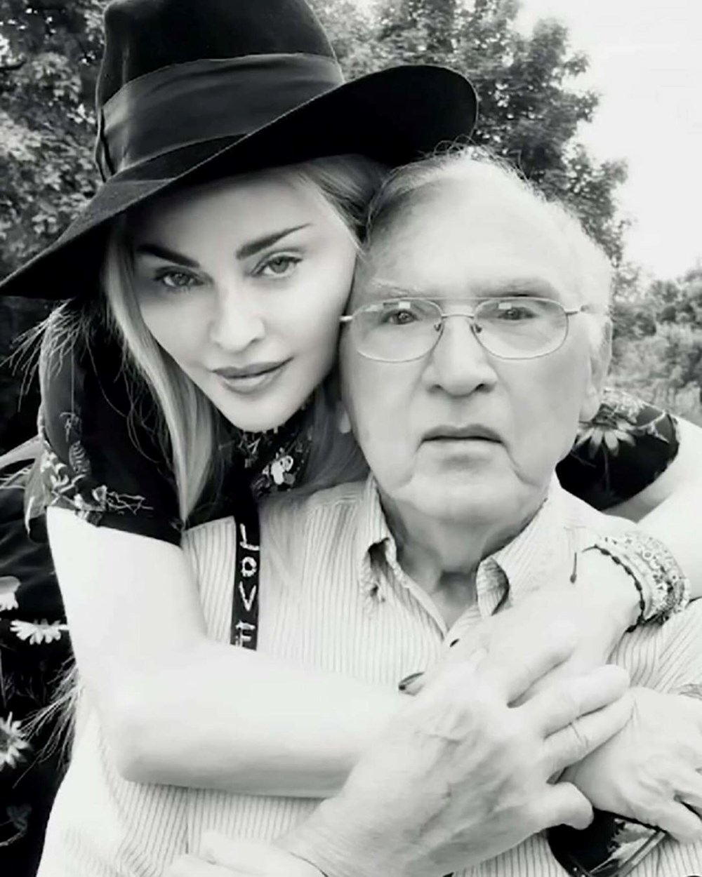 Madonna'nın babasına olan benzerliği dikkat çekti: 93. yaş günün kutlu olsun Silvio - 3
