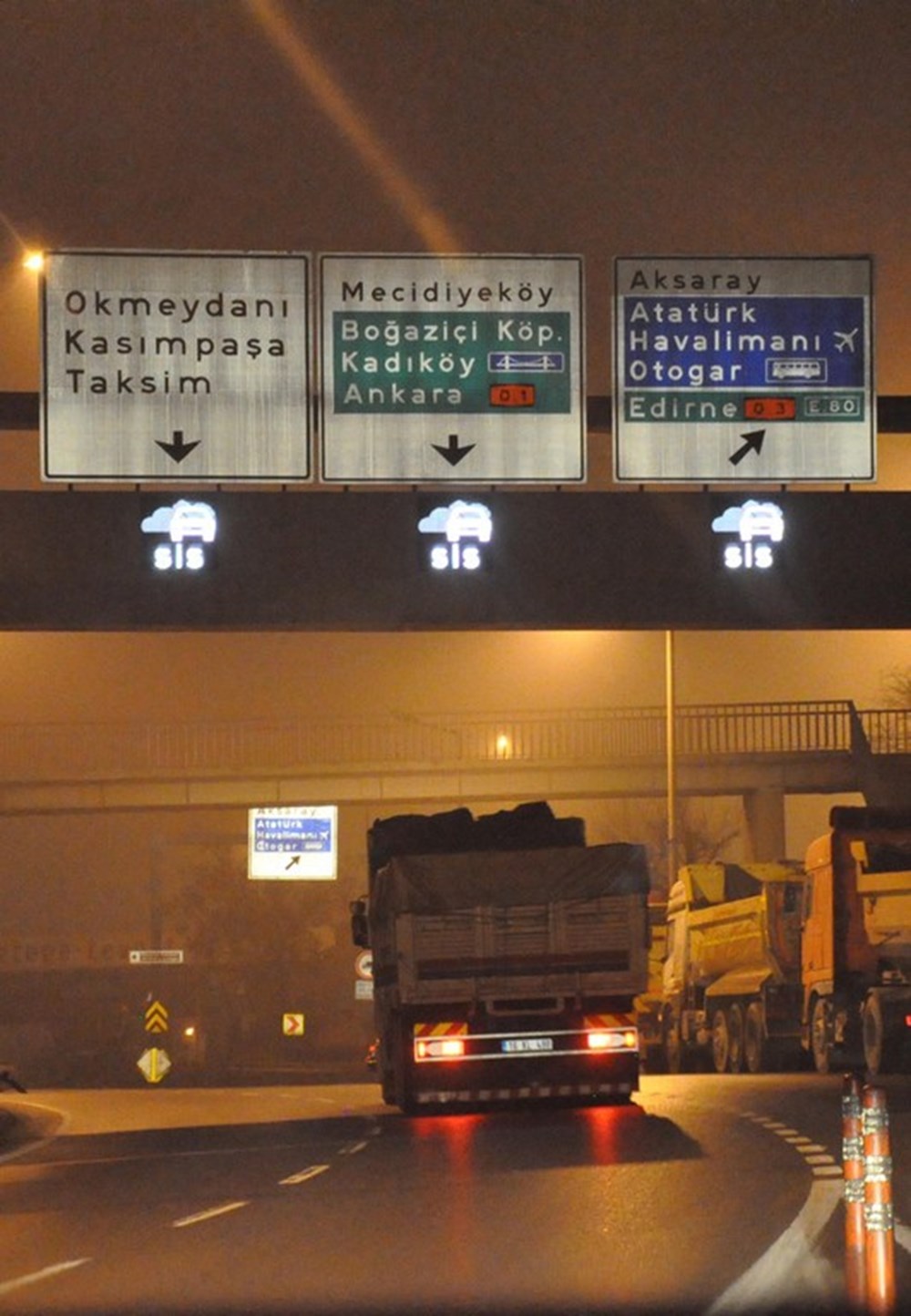 İstanbul sis altında - 1