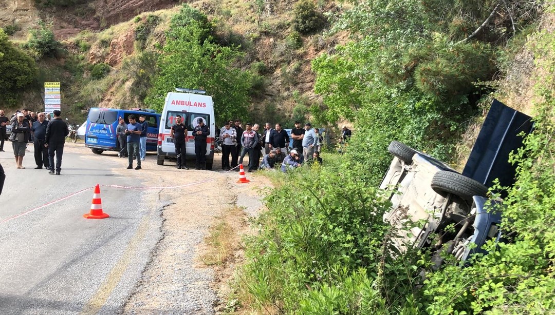 Aydın'da otomobil devrildi: 1 ölü, 1 yaralı
