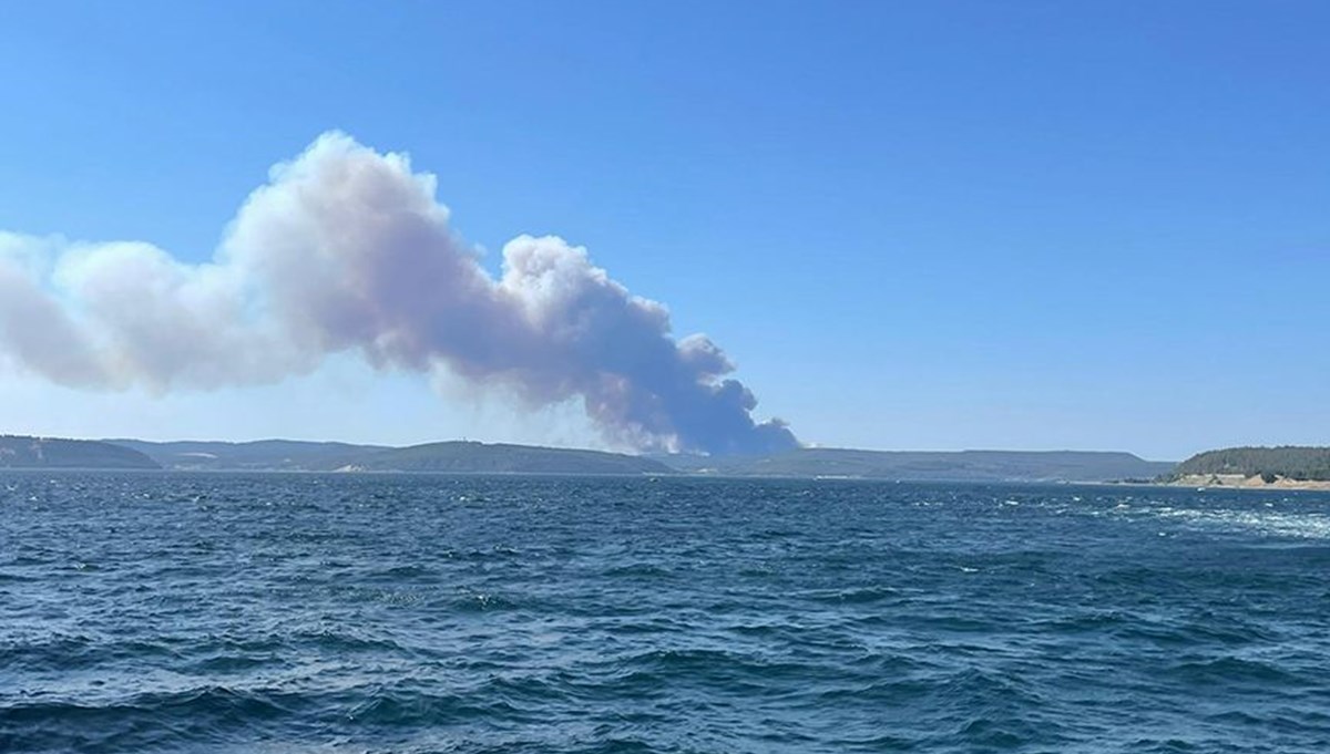 Çanakkale Boğazı'nda gemi trafiği çift yönlü açıldı