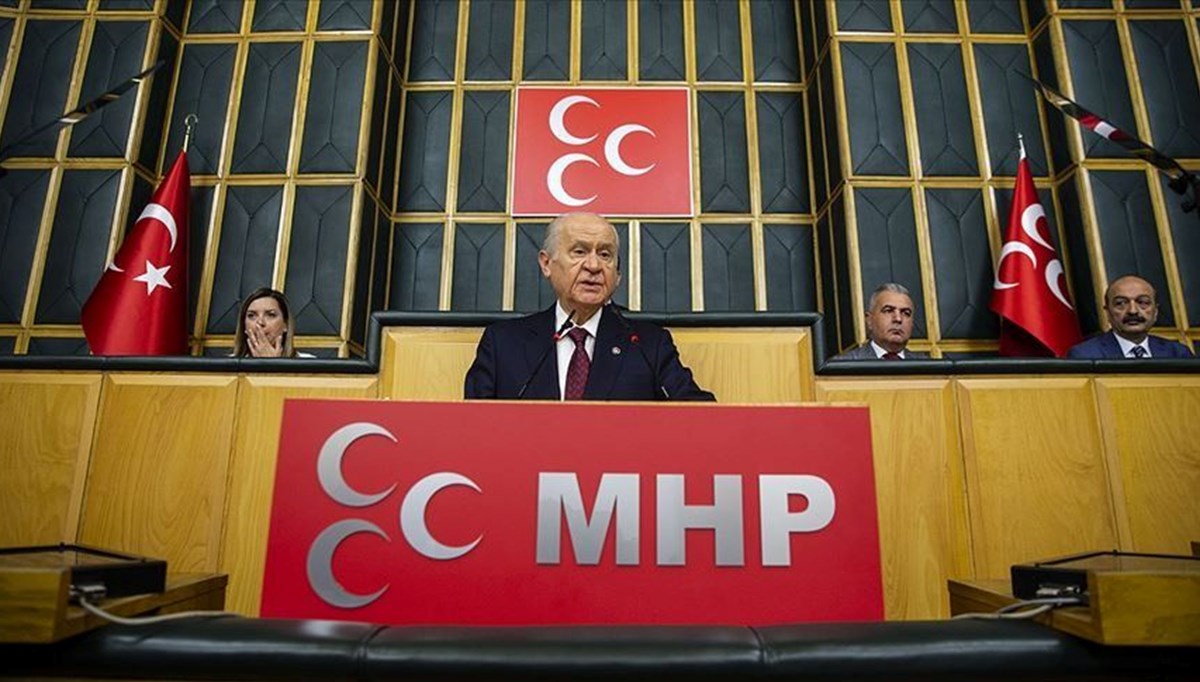 Meclis'te Bahçeli'nin Geçici Başkan olması bekleniyor