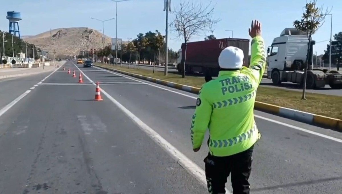 Mardin'de trafik denetimi: 19 araç sürücüsüne ceza