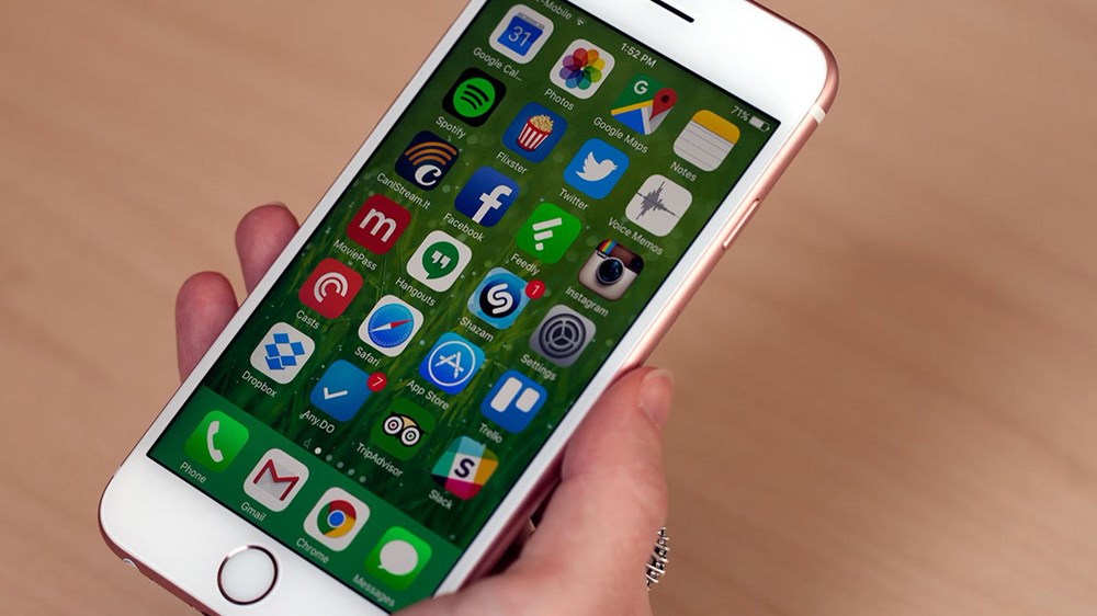 Çin'den aldığı parçalarla kendi iPhone'unu yaptı - 1