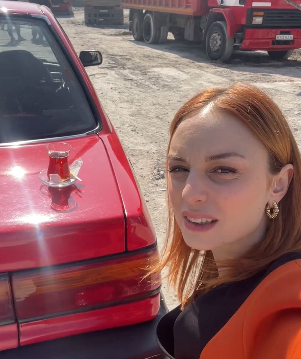 Kral Kaybederse'nin Hasret'i Nilperi Şahinkaya setten paylaştı 76