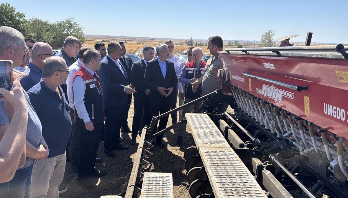 Çiftçilere kanola tohumu dağıtıldı