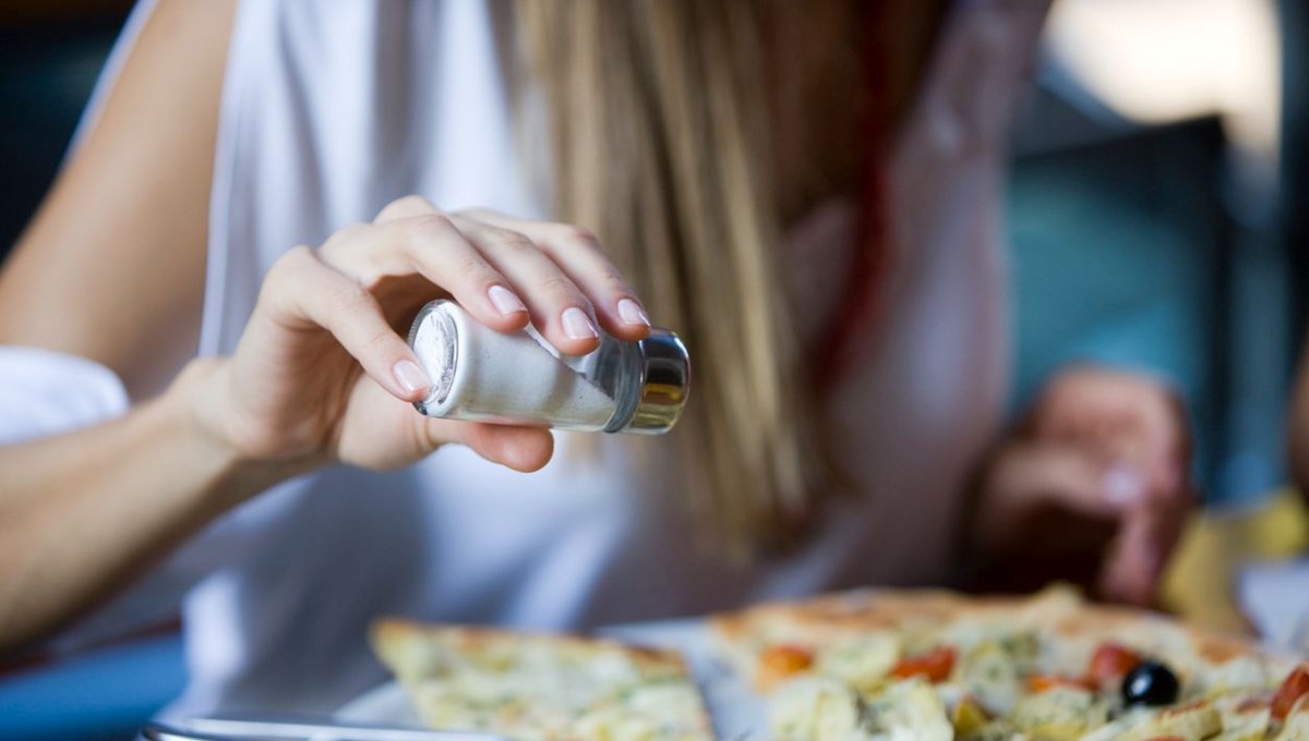 Cilt şişkinliği: Aşırı tuz alımının bir işareti mi?