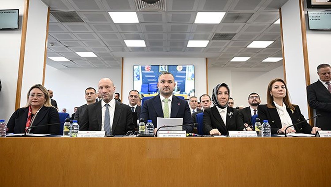 TCMB Başkanı Karahan'dan sıkı para politikası vurgusu