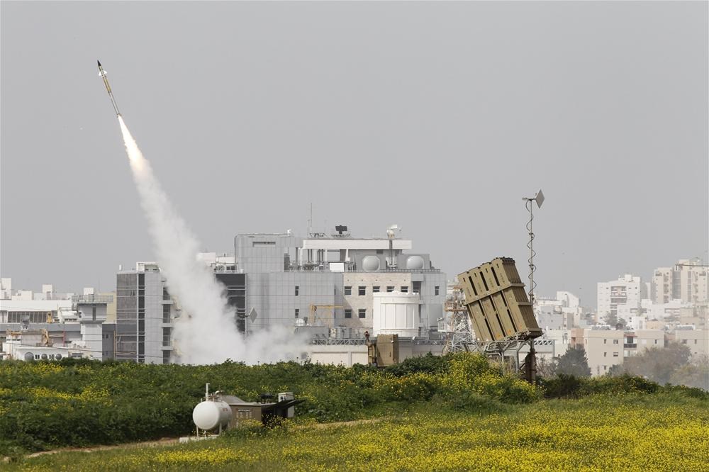 Gazze'de İsrail bombardımanı: 20 ölü - 1