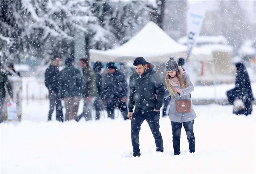 Pazartesi (bugün) İstanbul'da okullar tatil mi, hangi illerde okullar tatil edildi? İşte kar nedeniyle yarıyıl tatili uzatılan iller (İstanbul, Ankara, Sivas, Diyarbakır, Gaziantep, Bingöl...) - 51