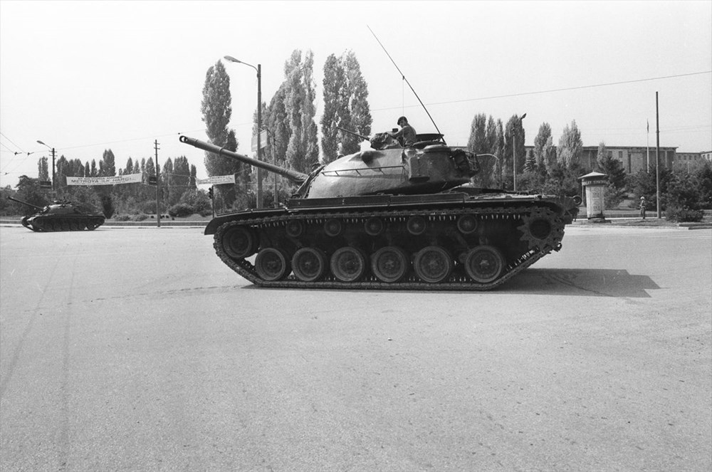 12 Eylül darbesinin üzerinden 44 yıl geçti - 16